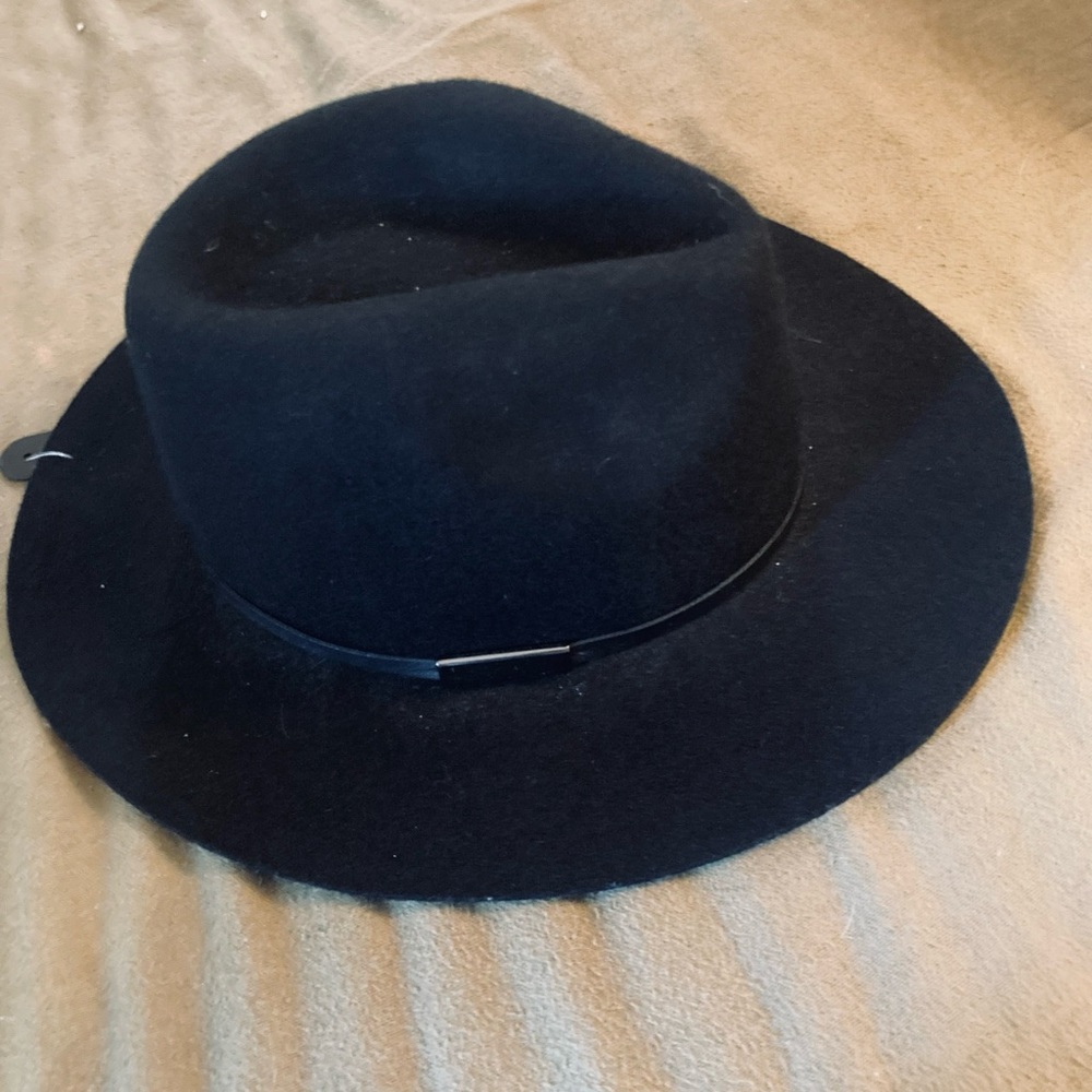 NWT Banana Republic Black Felt Hat